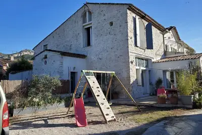 Image de Maison Familiale, Pour 8 Voire 10 Personnes en Provence, Cachet de L'ancien