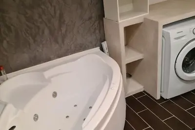 Image de Maison chaleureuse à 5 minutes de la plage