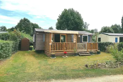 Image de Mobilhome 6 pers 3ch climatisé, Tv, lave linge, WiFi, bord de l'Eure 1h de Paris