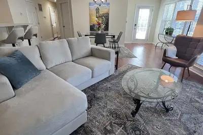 Image de Comfortable Ground Floor Apartment 2br/2ba