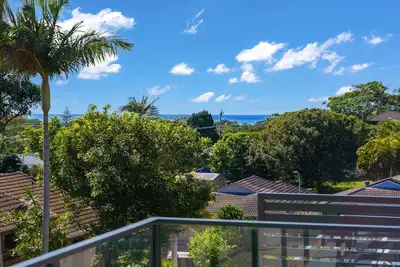 Image de Spacious 4br w/ Water Views