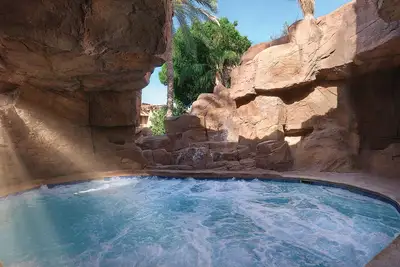 Image de Sheraton Desert Oasis | Two-Bedroom Lockoff Villa