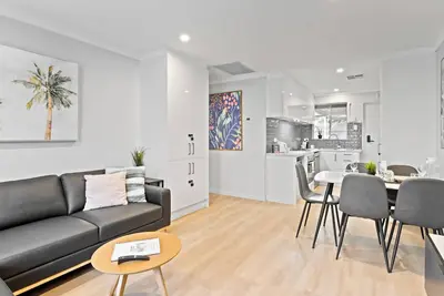 Image de No stairs, Payneham South cosy 2br unit 1. Linen hire inc. + Aircon throughout!