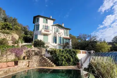 Image de Sublime villa vue mer sur Cannes et îles de Lérins avec piscine chauffée