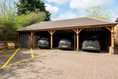 Image de Lux, Light & Spacious- Chilterns | Pass the Keys