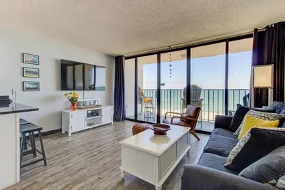 Image de 0510 Beachtrippin' (1-Bedroom Home) with Pool