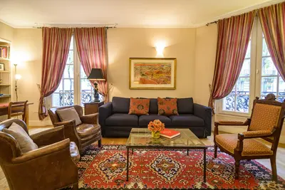 Image de Perfect for Families - Sleeps 6! 3 Bedroom Apartment in Montmartre!