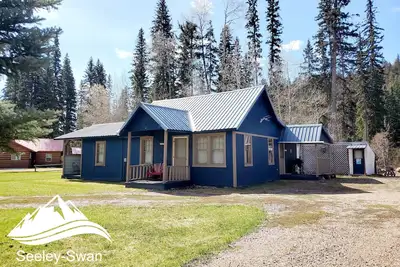 Image de Little Blue Cabin on the Clearwater River!