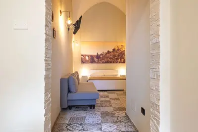 Image de Maison de vacances 'Sg Apartment Grand Luxury' avec jardin partagé, Wi-Fi et climatisation
