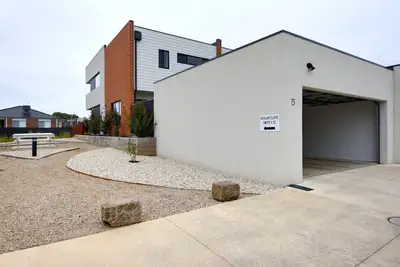Image de Kaythree - Perfect 3br townhouse close to the centre of Ballarat