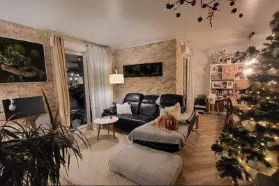 Image de Appartement cosy dernier étage en face de la gare Rer\/Sncf Massy