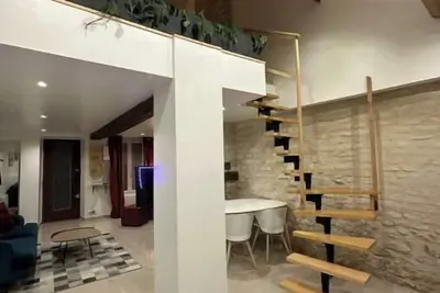 Image de Maison Loft - Spa-Jacuzzi, Piscine, Jardin privé sans vis a vis