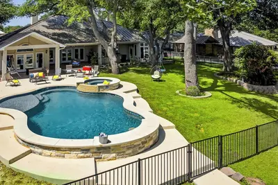 Image de Bluebonnet Retreat Haven | Concierge Services