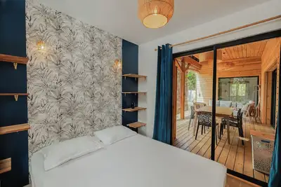 Image de Maison de charme avec jardin tropical Ă 3 min de la mer