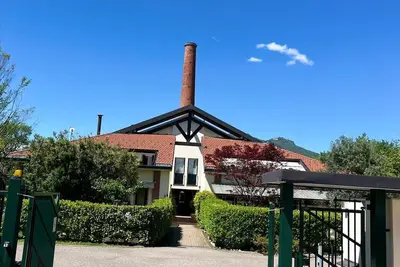 Image de 10 minutes from Varese lake Apartment with private garden animals allowed
