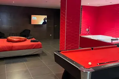 Loft 55 m2 Jacuzzi Billard terrasse 15 min hyper centre Strasbourg