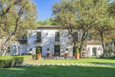 Image de Bastide à louer sur le Golf de Pont Royal en Provence, à Mallemort