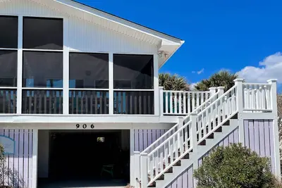 Image de 5 Bedroom 4 Bath ~ The Salt House On Folly