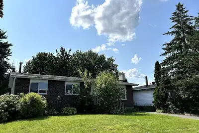 Image de Spacious 5br home. Close to everything!