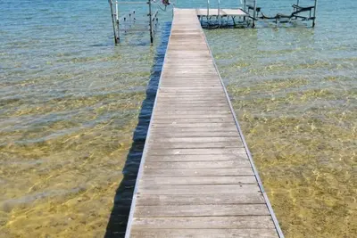Image de Lakefront Cottage! w dock on beautiful Platte Lake