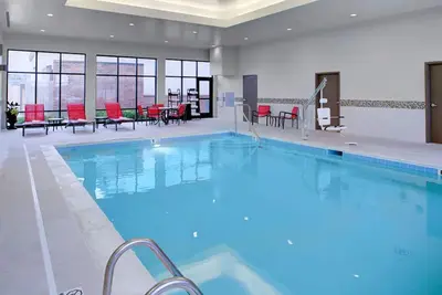 Image de Modern Comforts | Free Breakfast & WiFi | Columbus Scenic Stay | Near Scotio Dow