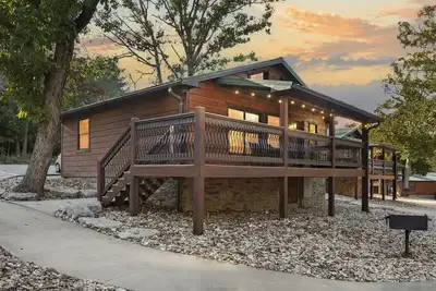 Image de Peaceful Family Lake House near Sdc Walk to Lake