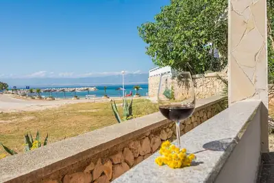 Image de Apartment with sea view | for 4 persons | 20 m from beach