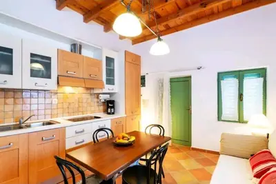 Image de Cozy Stone Cretan Cottage with relaxing private terrace - mountain view