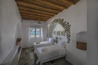 Image de Majestic Paros Villa | Villa Olive Grove | 3 Bedrooms | Private Garden & Infinity Pool with Stunning Sea Views | Agia Irini