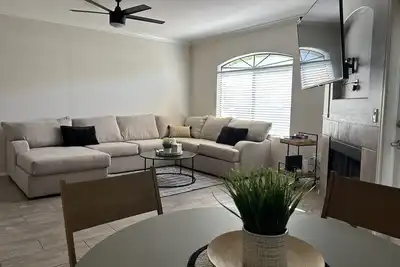 Image de Stay in Style Scottsdale 1st Floor Condo! 8 minutes to Good Eats & Mayo Clinic