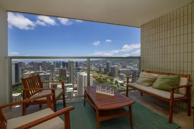 Image de Penthouse Studio w/ Ocean Views | Pool