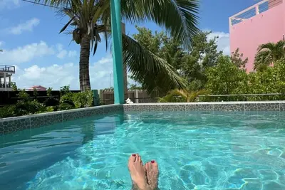 Image de On the Hook! Sunset Cabana by the Caribbean Sea