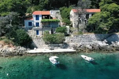 Image de Appartement de deux chambres prés de la plage Sobra, Mljet (A-22329-a)