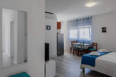 Image de Appartements Tt (100911-A2) - Vir - île de Vir