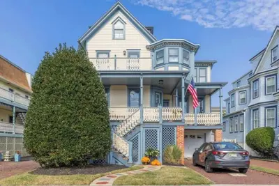 Image de Perfect Location: 1 Block from the beach & close to Washington Mall