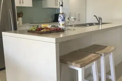 Image de 🏖Seaglass Port Hughes 🐾Dog Friendly Holiday House🐾 - Dogs Are Family❤️