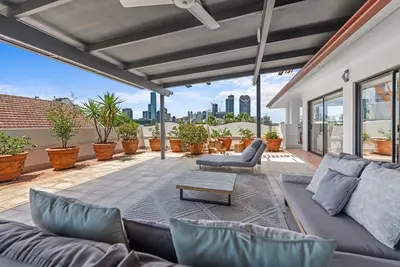 Image de Luxury 2-Bed Penthouse with Private Rooftop