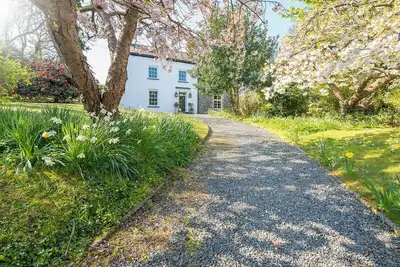 Image de Glebe House, Holiday Cottage Nolton Haven, Sleeps 14, 7 bedrooms, bathrooms