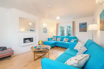 Image de Kittiwake Cottage, Holiday Home Marloes, Sleeps 8, 4 bedrooms, bathrooms