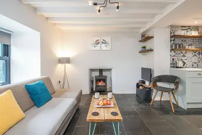 Image de Ty Cranc Mawr, Holiday Cottage Solva, Sleeps 6, 2 bedrooms, bathrooms