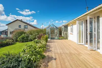 Image de Vista Mar, Holiday Cottage Freshwater East, Sleeps 6, 3 bedrooms, bathrooms