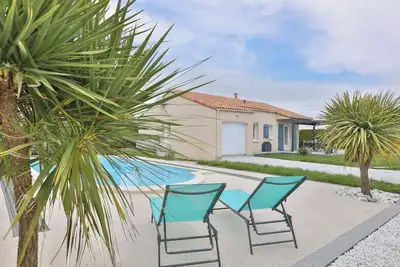 Image de La Vinière - Villa avec piscine