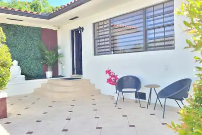 Image de Charming Home Heart Of Miami! Sleeps 9 Close To Miami Airport & Attractions