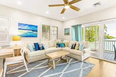 Image de Waterfront, dog-friendly home with beautiful canal view & 2 shaded porches