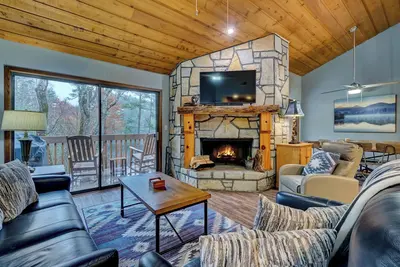Image de Welcome to Lake View Villa Condo!
