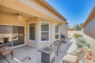 Image de Sun City West Home in 55 + Community w/ Patio!