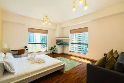 Image de 5 Bedroom in Jbr on the beach
