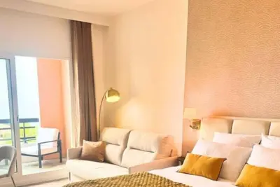 Image de Appartement rénové, Monaco 300m, Piscine, Résidence