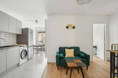 Image de Chic apart with balcony and parking