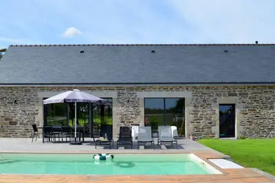 Image de Maison architecte mer et piscine